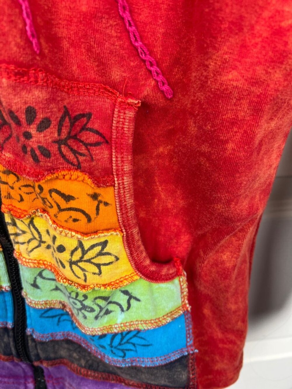 Vintage Greater Good Network Rainbow Hoodie - Picture 3 of 12